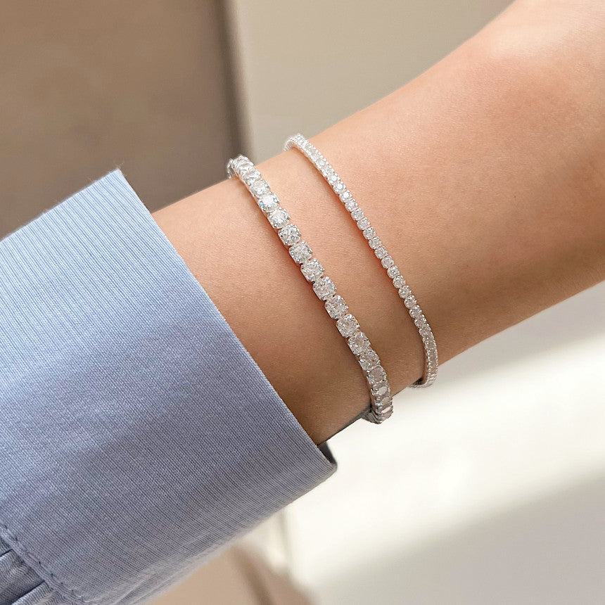 Diamond Inlaid Zircon Bracelet