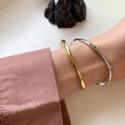 Irregular Bump Texture Bracelet